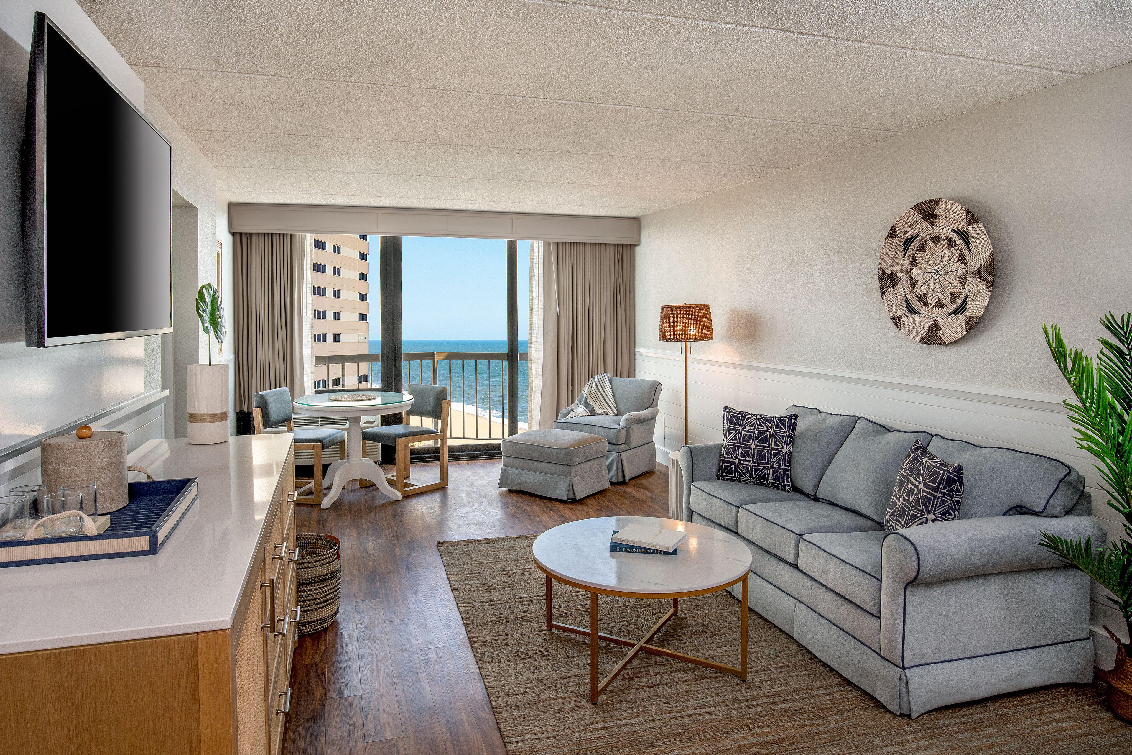 Horizon Suite King Bed Sofa Bed Oceanside
